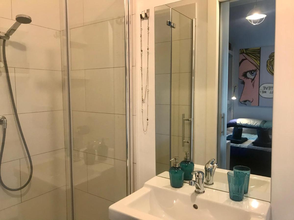 Pied A Terre Sant'Agostino Apartment Milan Luaran gambar