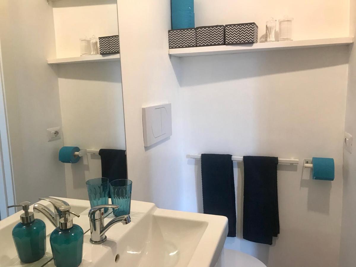 Pied A Terre Sant'Agostino Apartment Milan Luaran gambar
