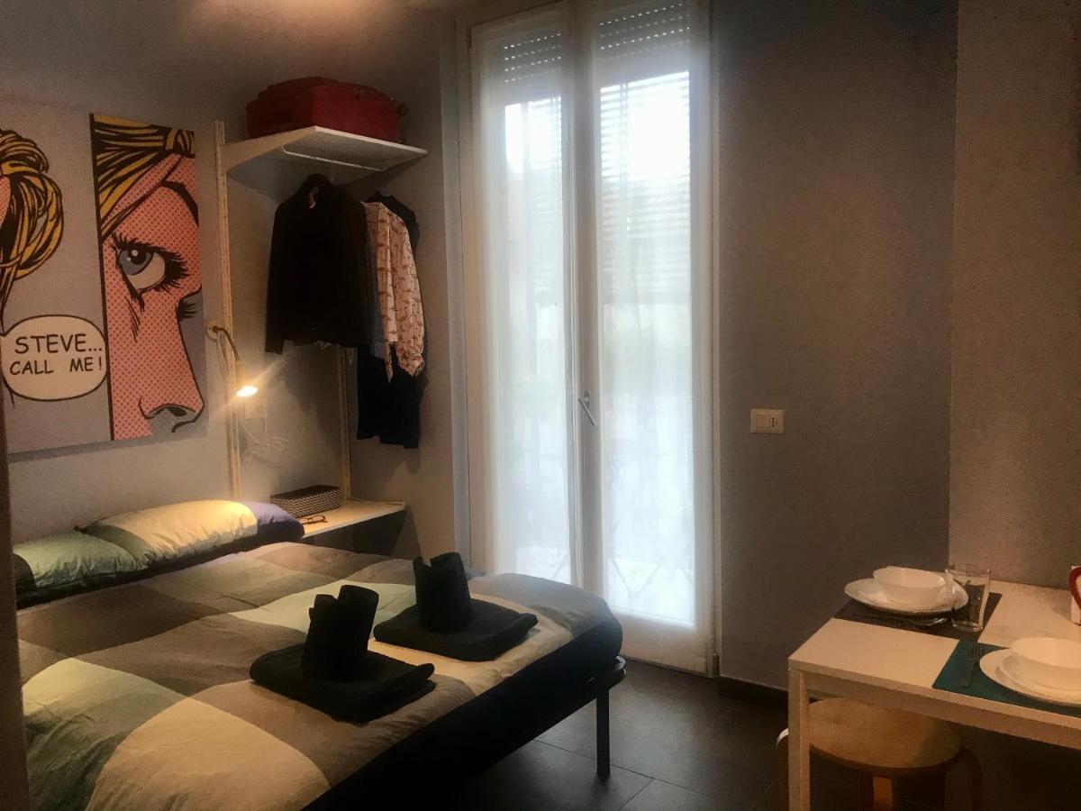 Pied A Terre Sant'Agostino Apartment Milan Luaran gambar