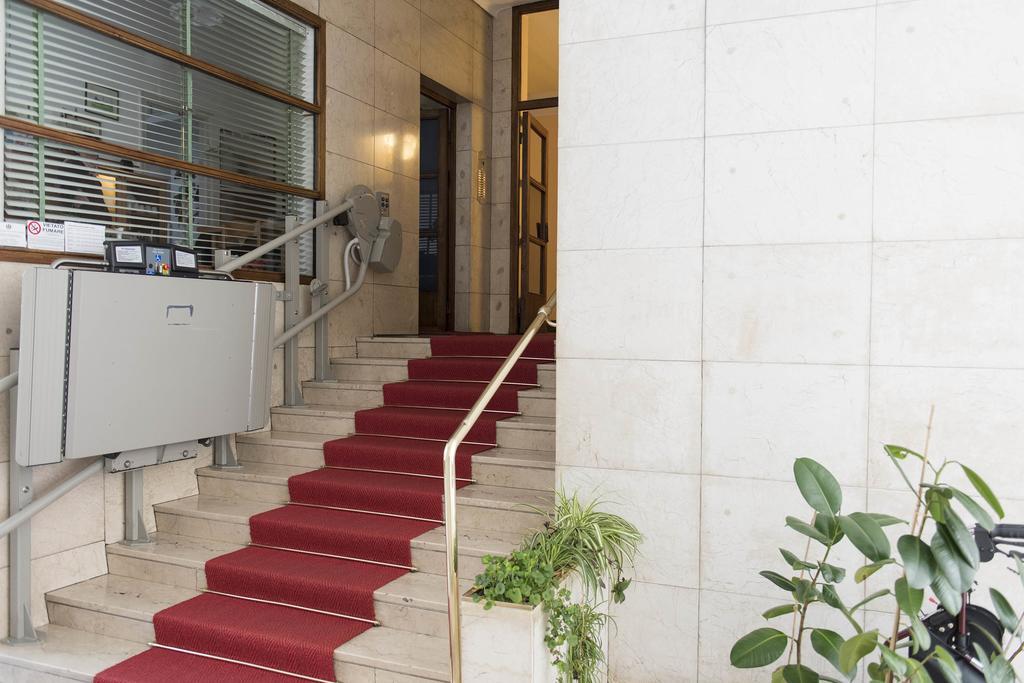 Pied A Terre Sant'Agostino Apartment Milan Luaran gambar